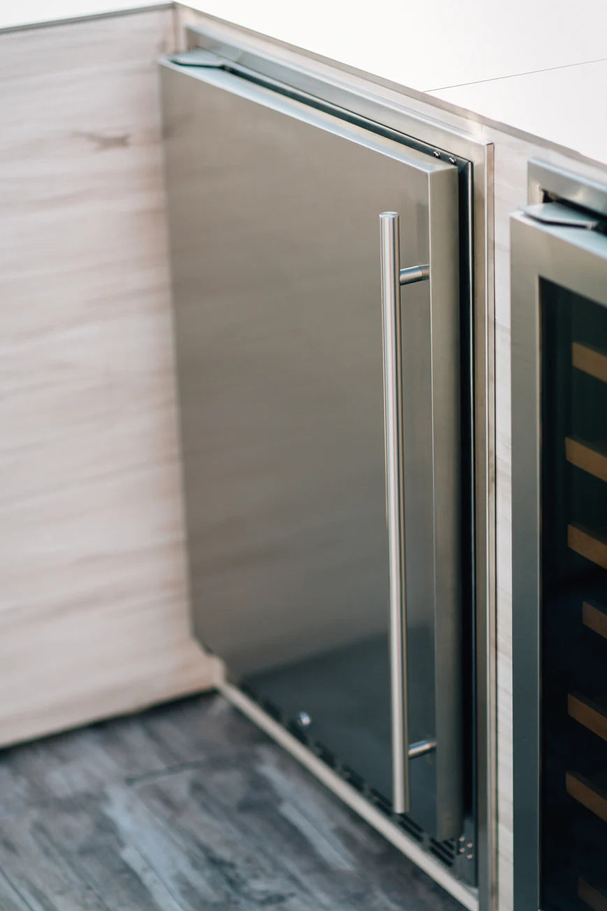 TrueFlame 24" 5.1c Outdoor Rated Fridge (Available in 2 Door Types) - AMD-RFR-24S-A