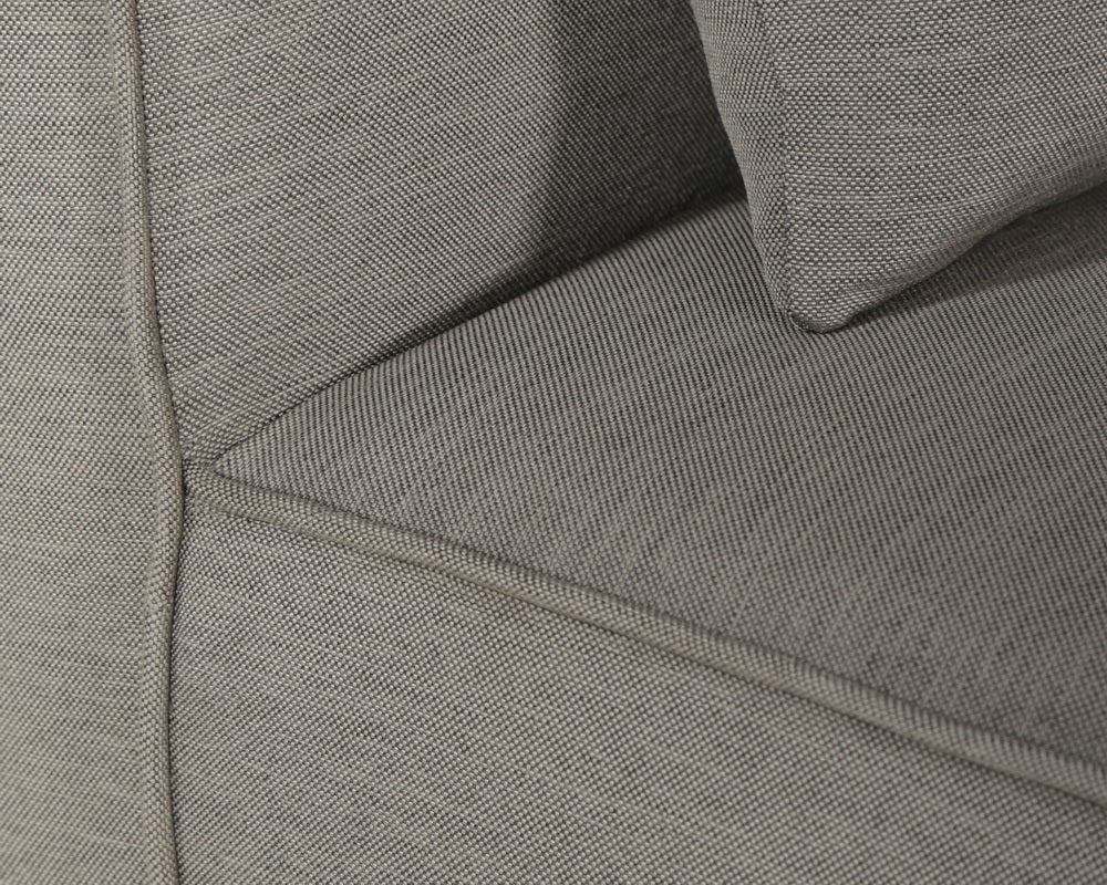SUNPAN Carbonia Swivel Lounge Chair