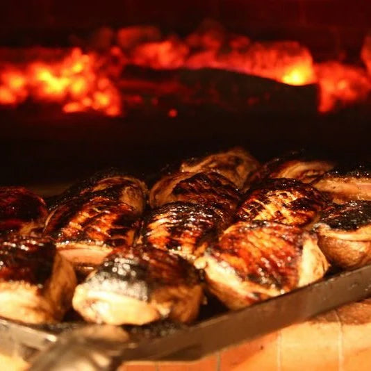 Chicago Brick Oven CBO-750 Hybrid Tailgater - Copper Vein Finish