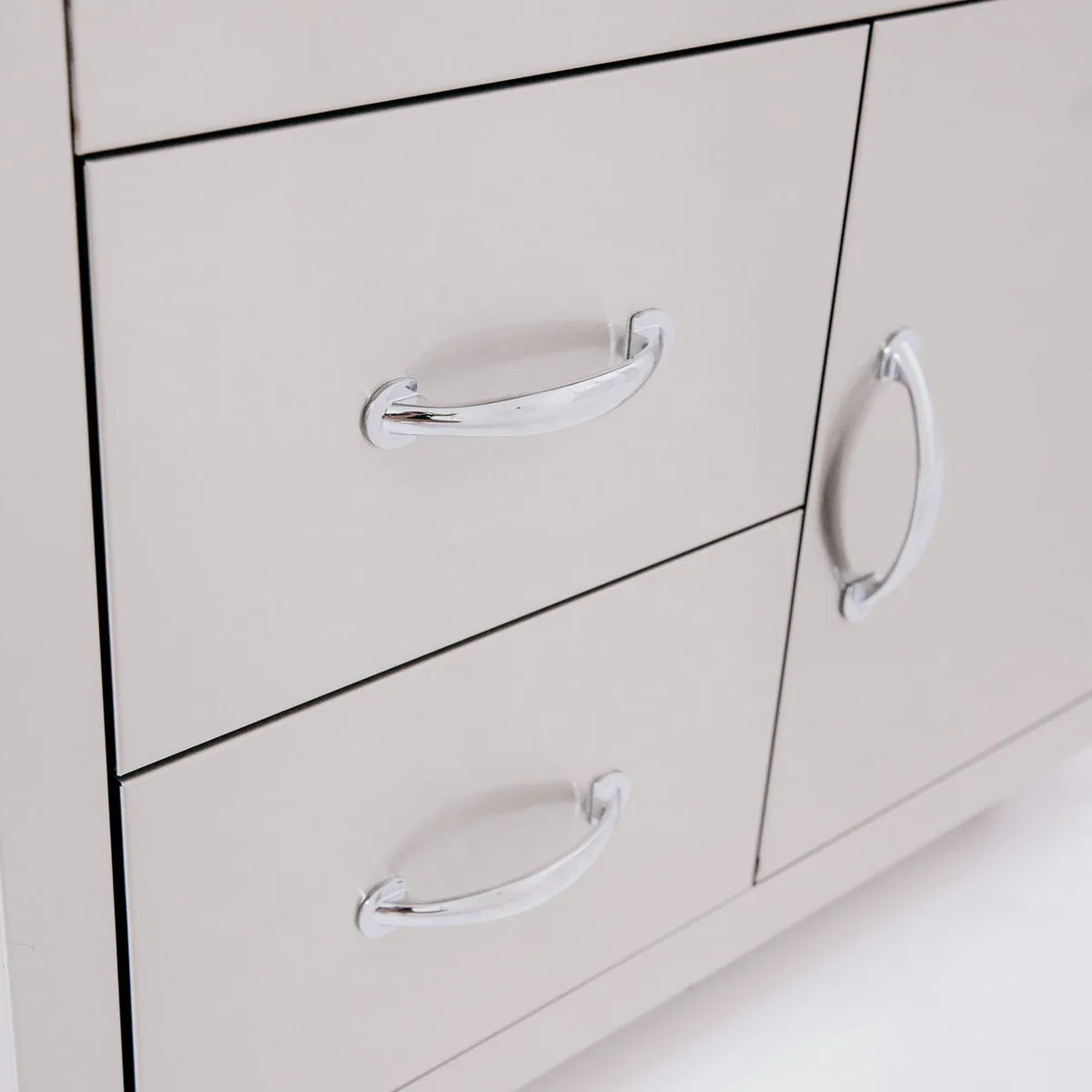 Summerset Deluxe Cart for 32-Inch TRL Gas Grills (Cart Only) - CART-TRL32-DC