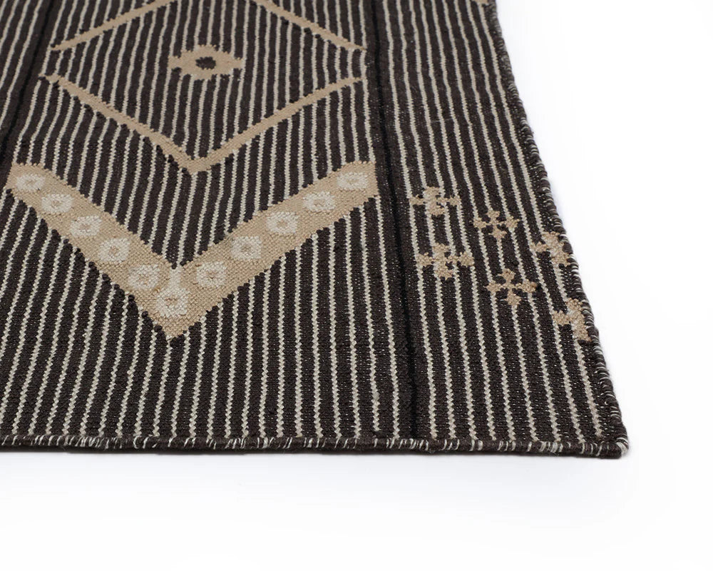 SUNPAN Asana Hand-woven Rug