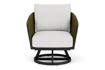 Lloyd Flanders Escape Swivel Lounge Chair - 309080