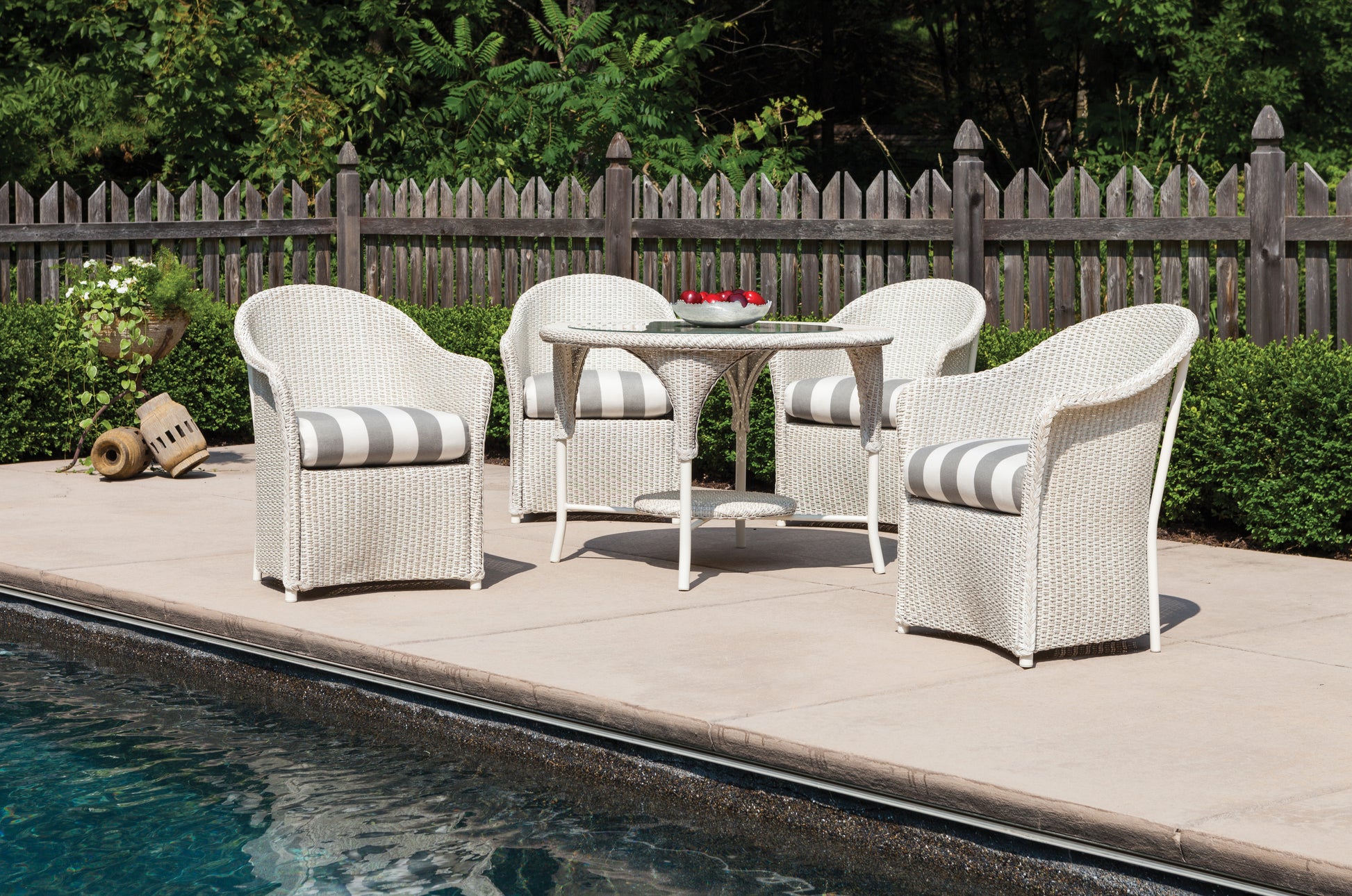 Lloyd Flanders Weekend Retreat Dining Armchair - 72001