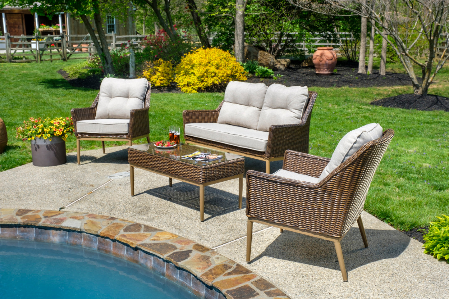 Alfresco Home Eva 4pc Wicker Aluminum Love Seat Set, Sunbelievable Dune Cushion Inclusive - 353-1802