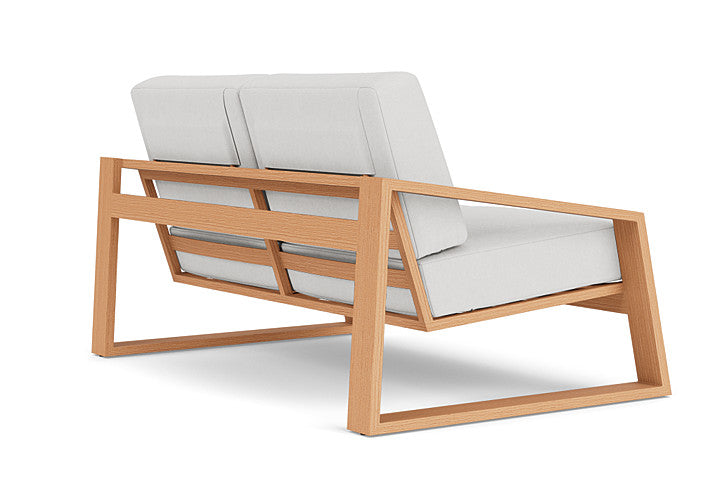 Lloyd Flanders Pursuit Loveseat 452050