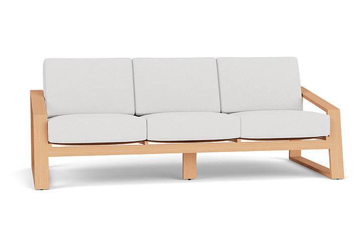 Lloyd Flanders Pursuit Sofa 452055