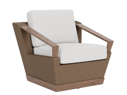 Lloyd Flanders Charisma Swivel Lounge Chair - 421080