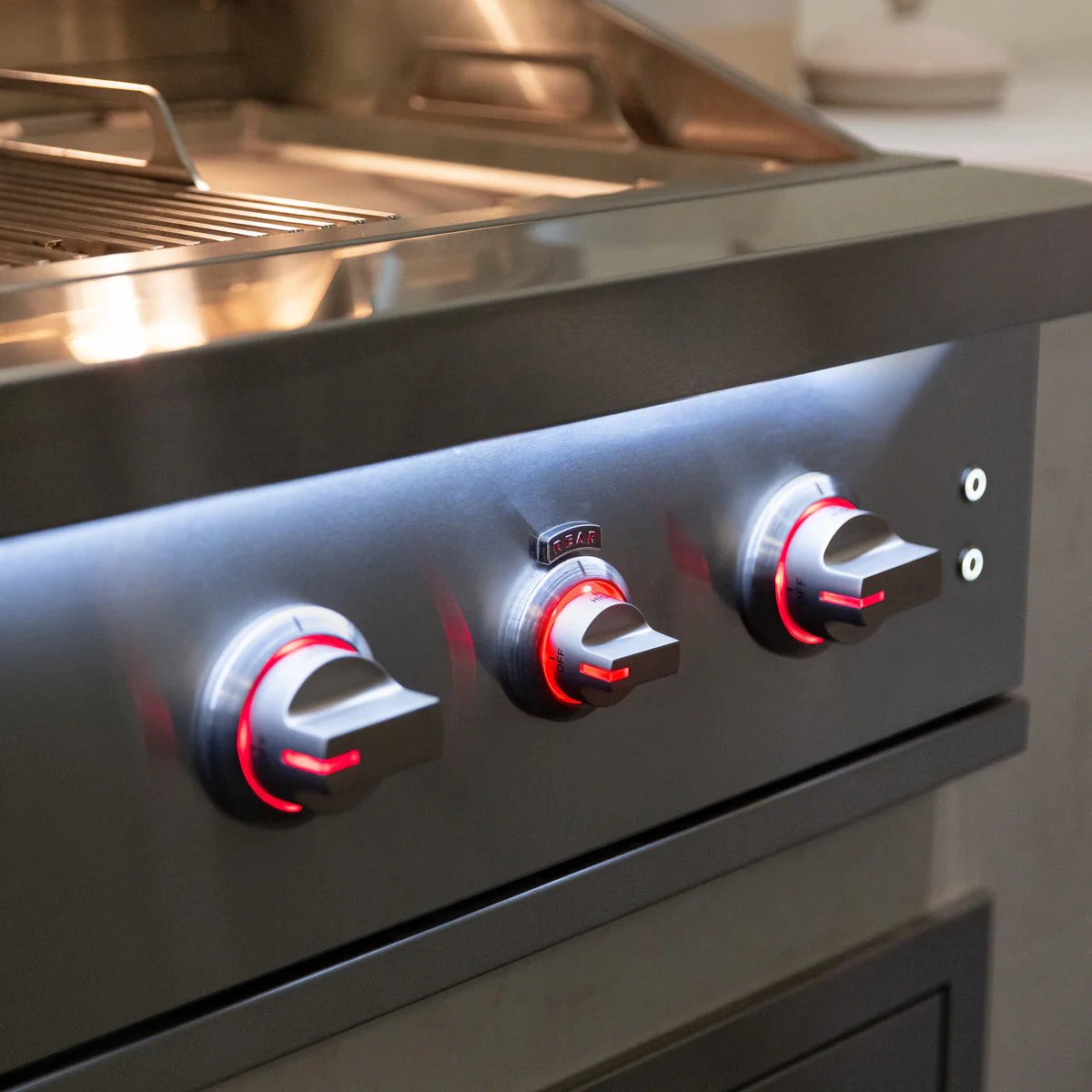 Summerset Quest Series 42-Inch Stainless Steel Gas Grill - NG and LP