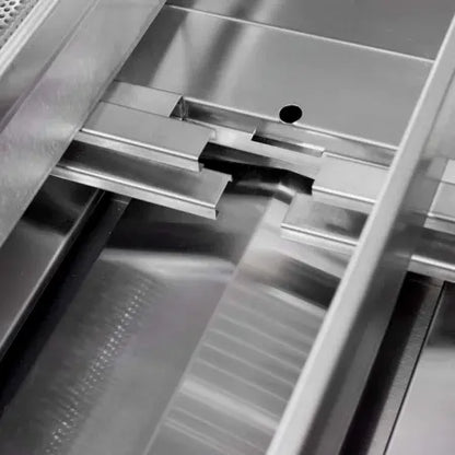 Blaze Grills 32-Inch 4-Burner LTE Natural Gas Grill with Rear Burner and Built-in Lighting System - BLZ-4LTE2-NG