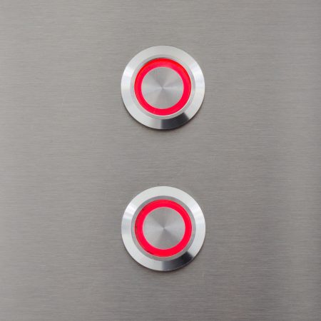 Blaze Grills 40-Inch 5-Burner LTE Gas Grill with Rear Burner and Built-in Lighting System - BLZ-5LTE2-NG