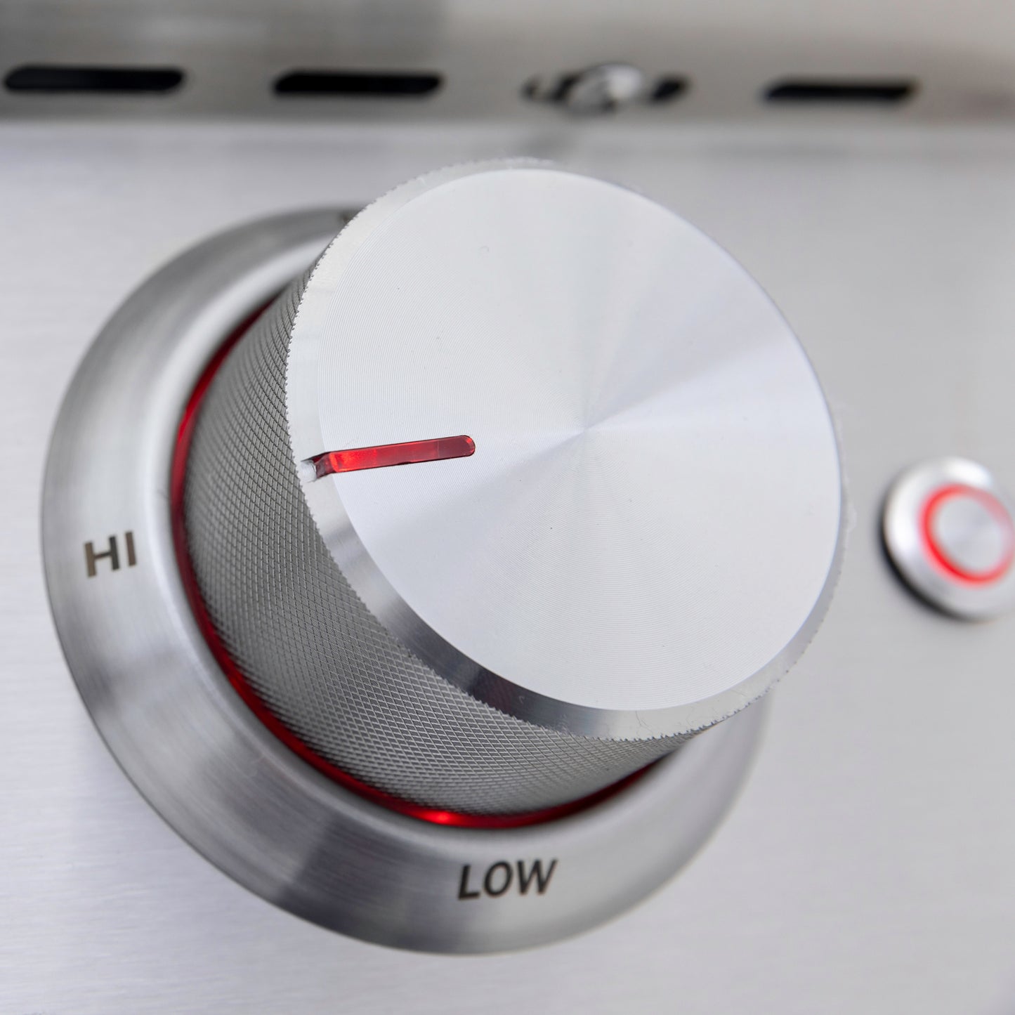 Blaze Grills 32-Inch 4-Burner Premium LTE+ Propane Gas Grill with Rear Burner and Built-in Lighting System - BLZ-4LTE3-LP