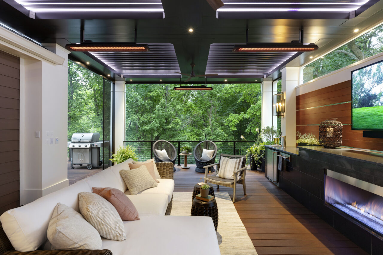 Bromic Heating 3000W Black Tungsten Smart-Heat™ Electric Heater / 220-240V - BH0420031