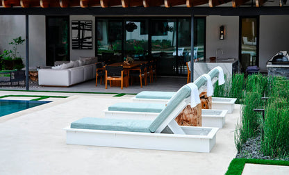 Ledge Lounger Echo Chaise (Available in 8 Resin Colors & 12 Fabrics) - LL-EO-C-WE-STD-4633