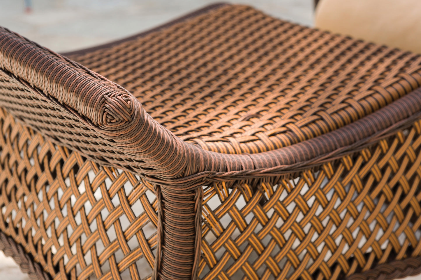 Lloyd Flanders Grand Traverse Ottoman - 71917