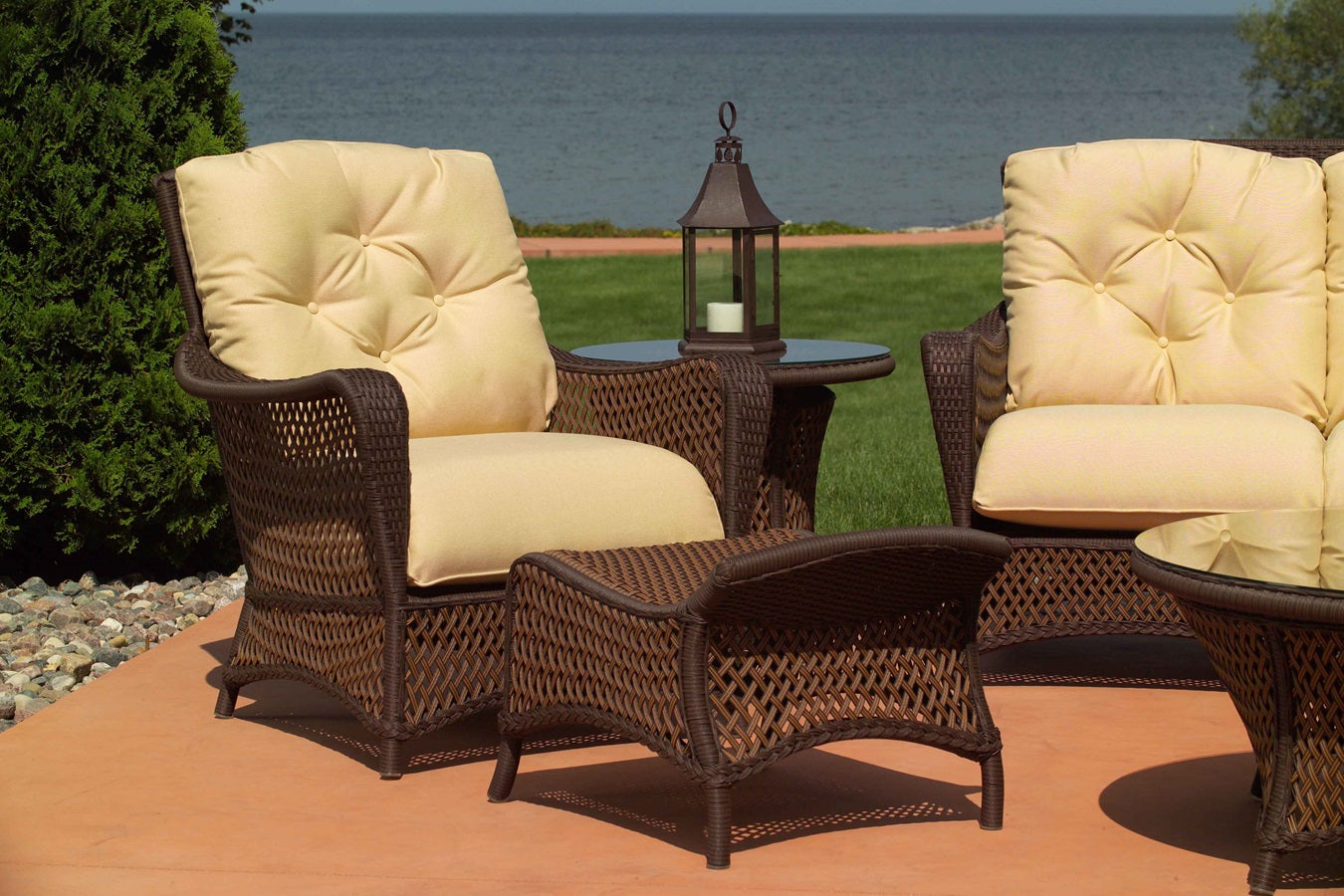Lloyd Flanders Grand Traverse Lounge Chair - 71302