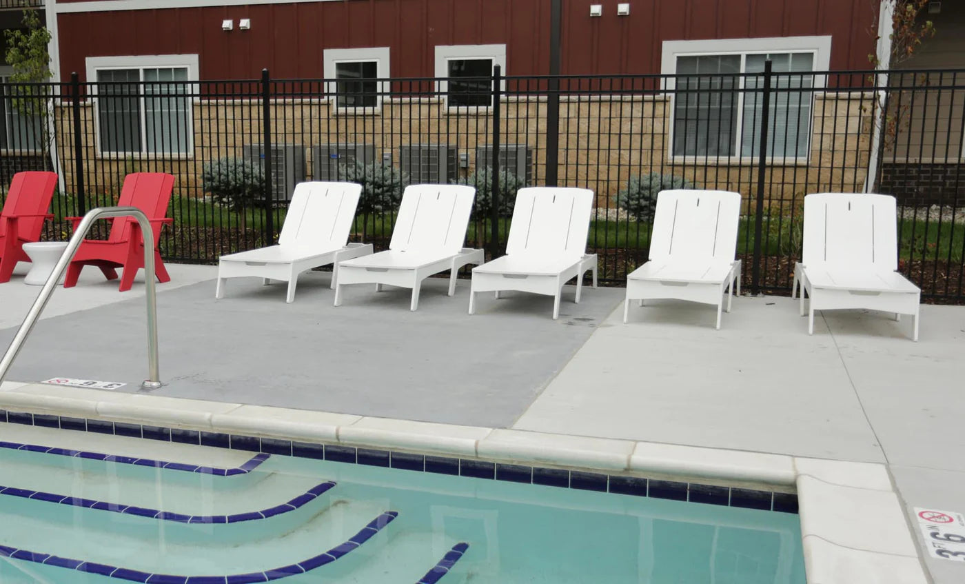 Ledge Lounger Mainstay Chaise (Available in 8 Resin Colors) - LL-MS-C-WH