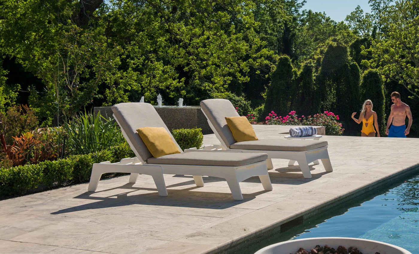 Ledge Lounger Mainstay Chaise (Available in 8 Resin Colors) - LL-MS-C-WH