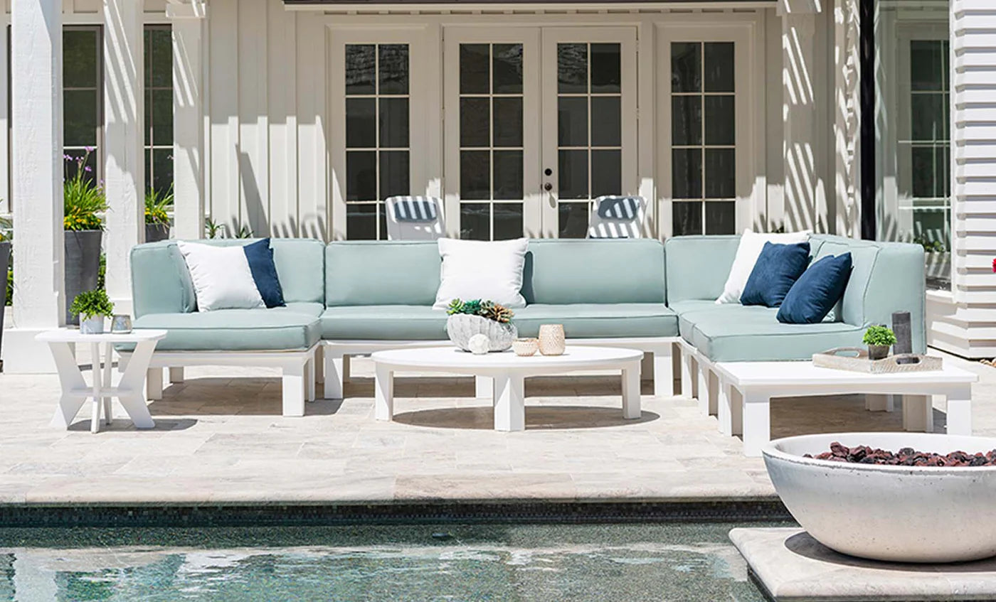 Ledge Lounger Mainstay Sectional Middle (Available in 8 Resin Colors & 19 Fabrics) - LL-MS-S-M-SET-WH-STD-4636