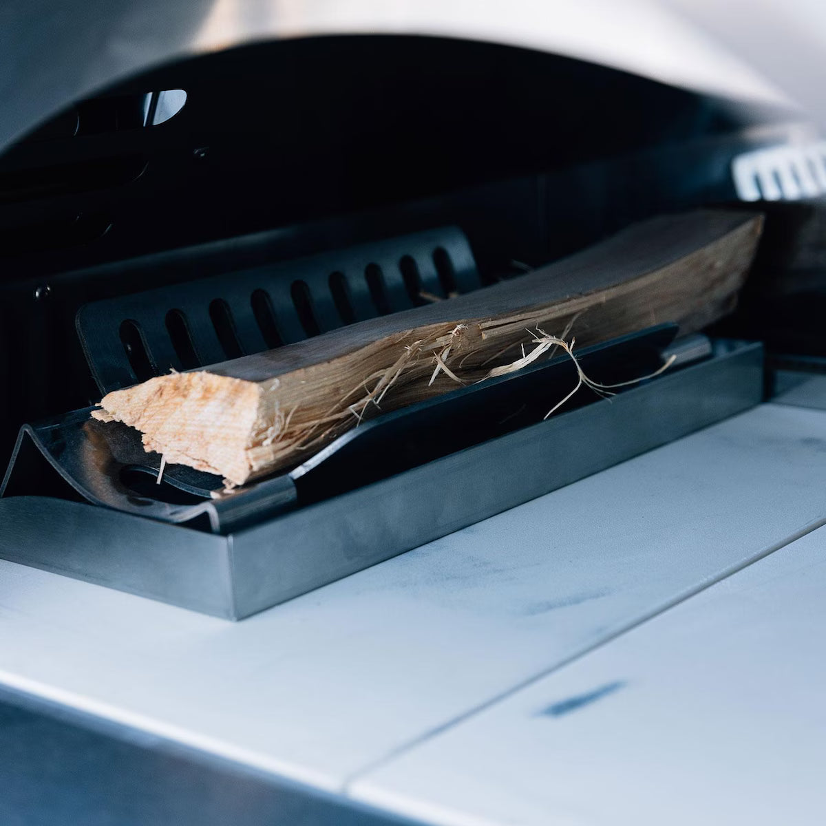 Summerset 32-in Countertop Hybrid Propane Pizza Oven - OV-HYB
