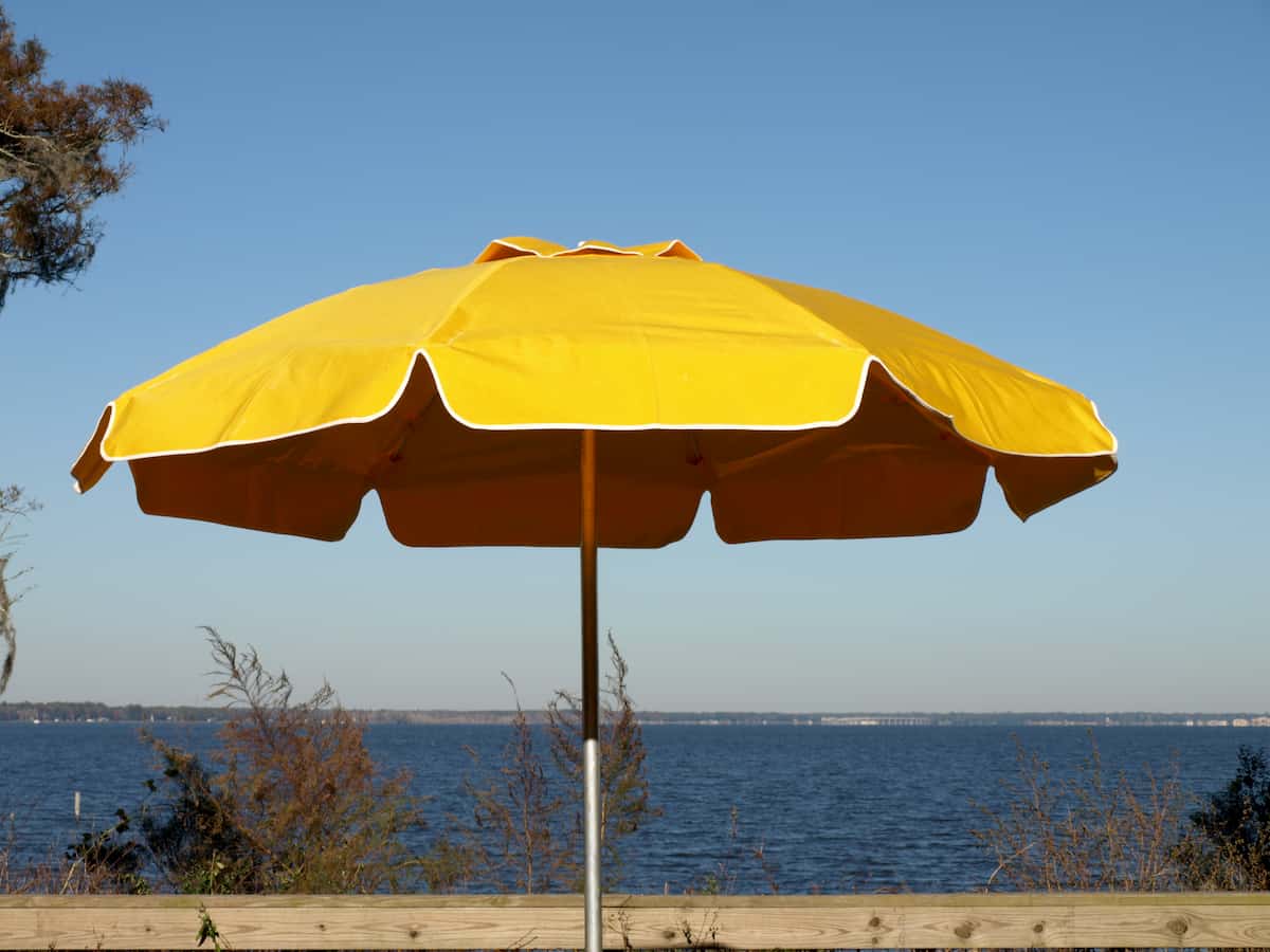 Fiberlite Bal Harbor 9.0' Traditional Dome-Style Patio Umbrella - FL8.5SV