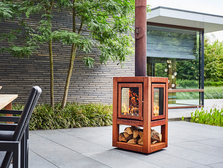 RB73 Quaruba XL MOBILE 4-Sided Glass Fireplace