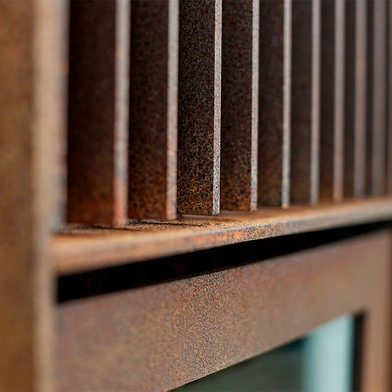 RB73 Quercus Fireplace