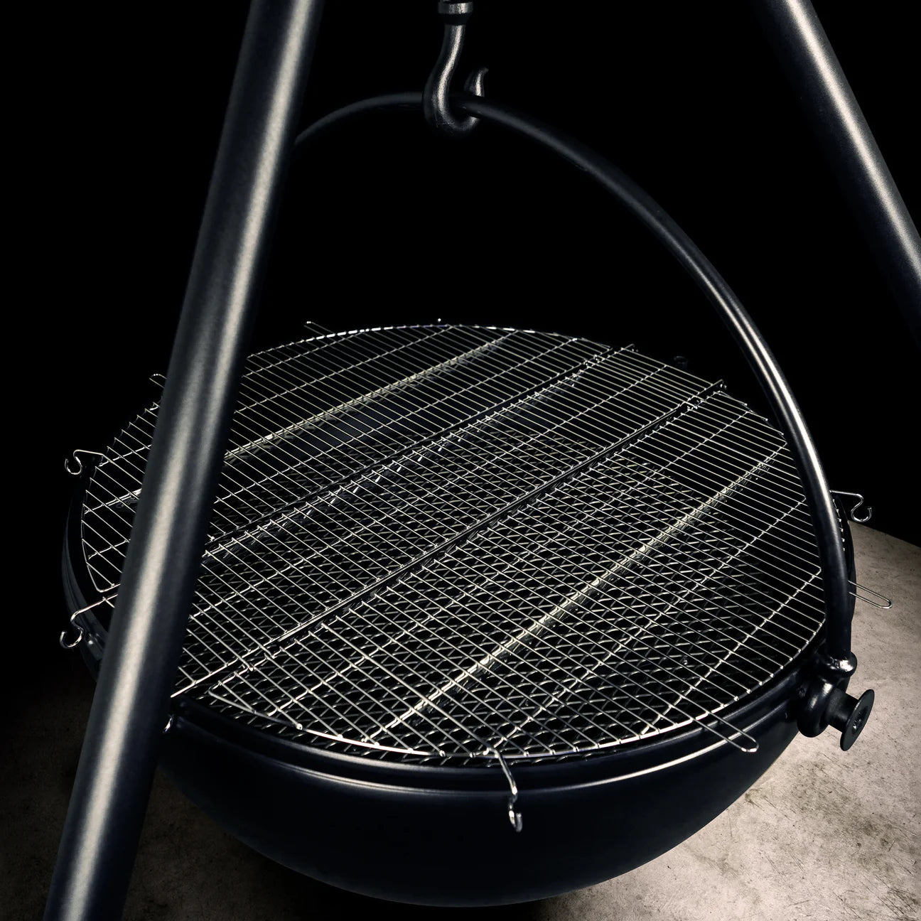 Cowboy Cauldron The Ranch Boss, 42 in. Diameter / 220 lb. Basin - CC-54001