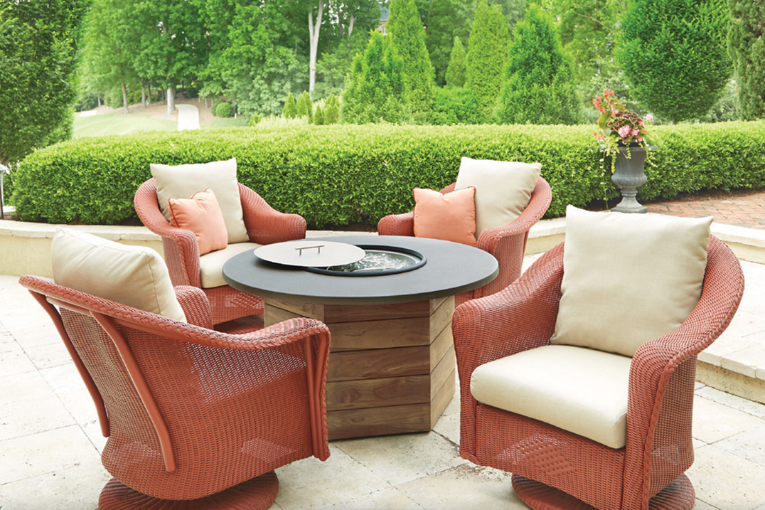 Lloyd Flanders Reflections Swivel Glider Lounge Chair