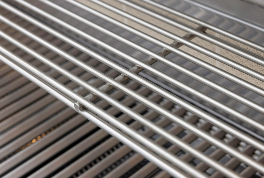 Blaze Grills Marine Grade Premium LTE+ 32-Inch 4-Burner Built-In Gas Grill (Cart, Sold Separately) - BLZ-4LTE3MG-NG