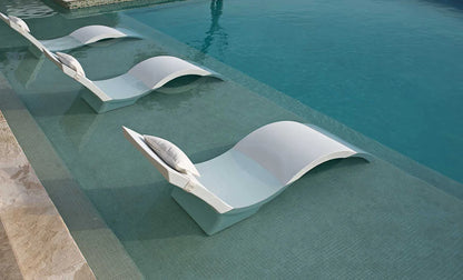 Ledge Lounger In-Pool Signature Chaise Deep (Available in 8 Resin Colors) - LL-SG-CD-CL