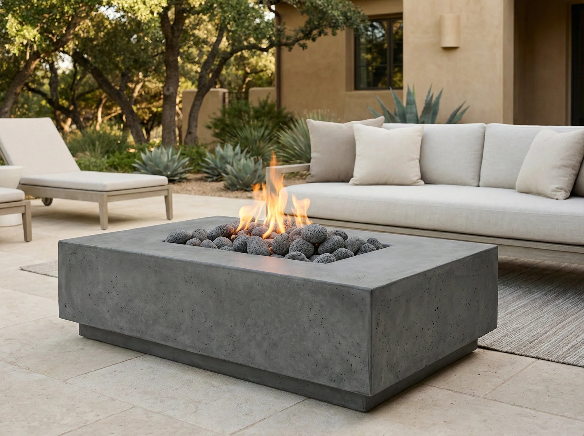 Prism Hardscapes - Tavola 1 -  Fire Table - PH-405