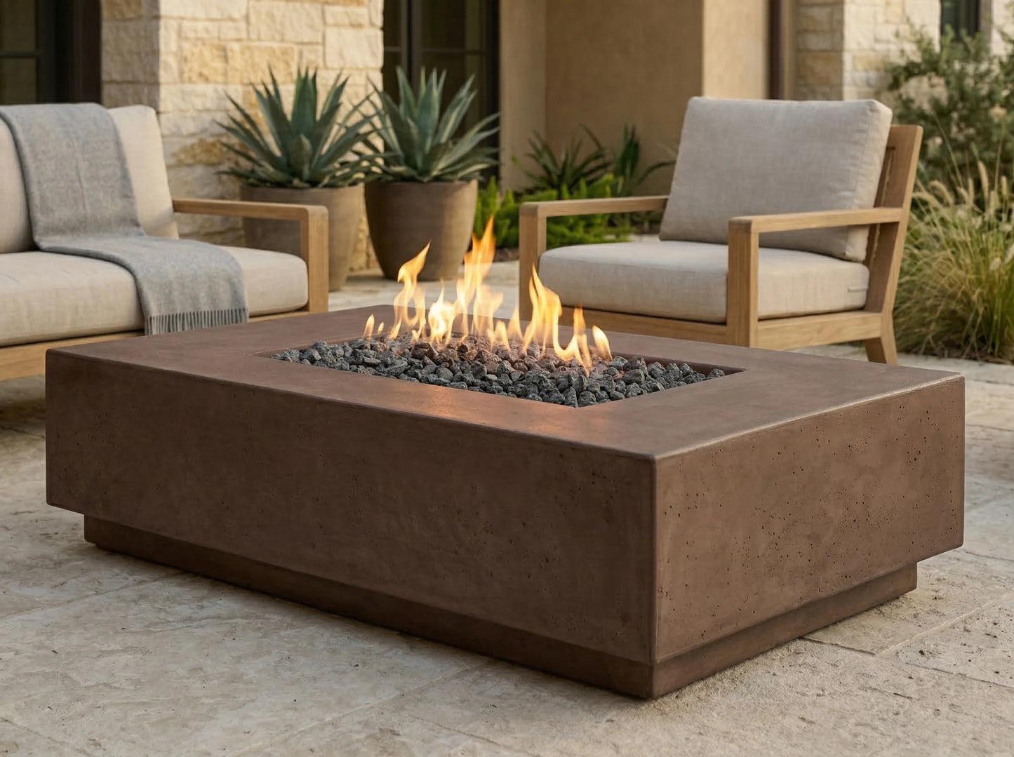 Prism Hardscapes - Tavola 1 -  Fire Table - PH-405