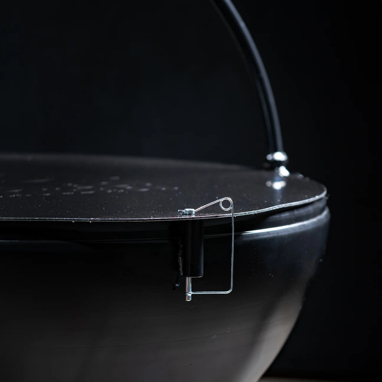 Cowboy Cauldron The Wrangler, 36 in. Diameter / 130 lb. Basin - CC-53001