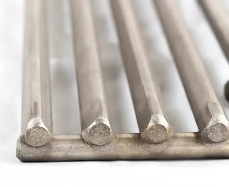 Blaze Grills 32-Inch 4-Burner LTE Natural Gas Grill with Rear Burner and Built-in Lighting System - BLZ-4LTE2-NG