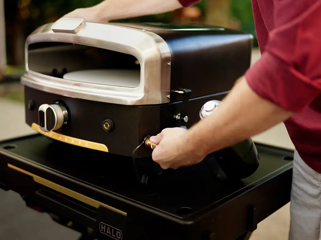 HALO Versa 16 Outdoor Pizza Oven - HZ-1004-ANA